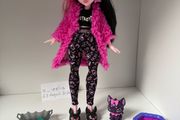 monster high draculaura