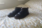 Men's Brown Leather Australian UGG boots size UK9