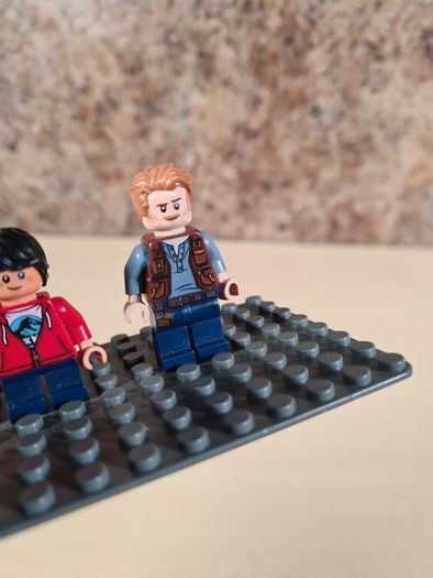 Lego Jurassic World Minifigures Hudson Harper Owen Grady Park Worker From Set 75934