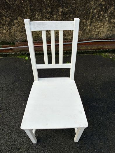Kitchen table and 4 chairs