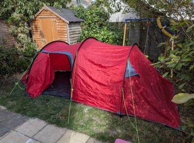 Gelert Twister 3 Pop-Up Tent