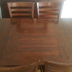 Dining Table & 6 Chairs, Sideboard & Mirror.