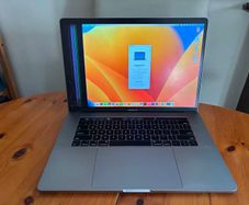 Apple MacBook Pro 15 TouchBar 2017
