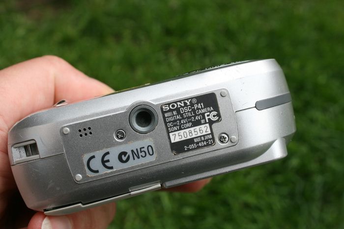 Sony Cybershot DSC-P41 4.1MP Digital Camera Silver MPeg Movie VX Smart Zoom Test