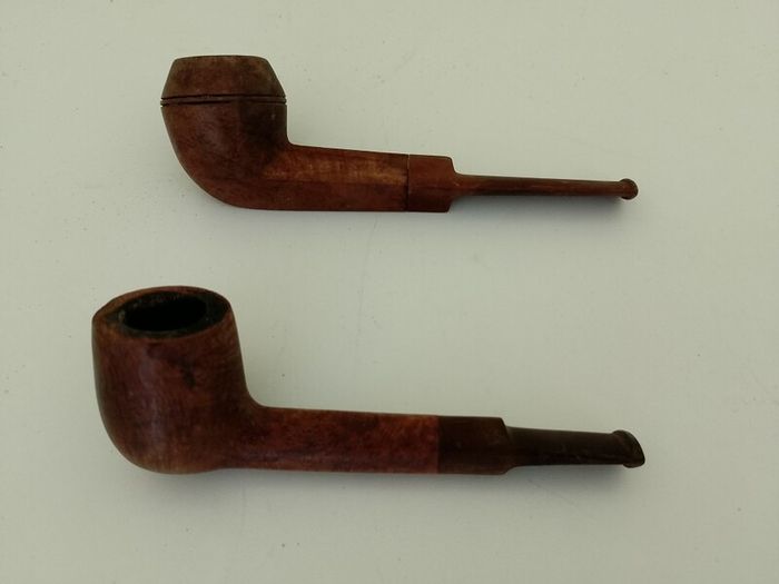 2 Tobacco pipes