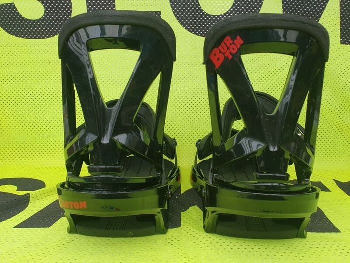 Burton Custom snowboard bindings