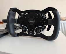Moza R5 Bundle / Formula Wheel / Brake Kit