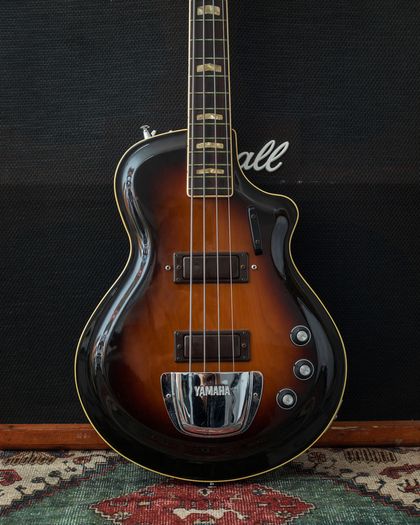 Yamaha SB-70 1972-1973 - Sunburst