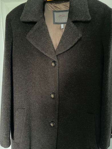 Apriori Long Virgin And Mohair Wool Coat- Luxury brand..  Elegant & Classic. Size Gb 12 / Medium.  Excellent Condition. Stunning.