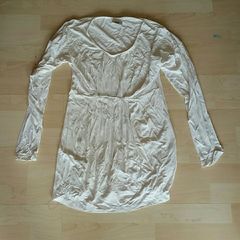 maternity top