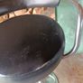 bar stools Image 3