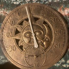 Sun and moon clock