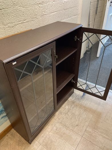 display cabinet