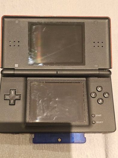 Nintendo DS Lite in Crimson & Black