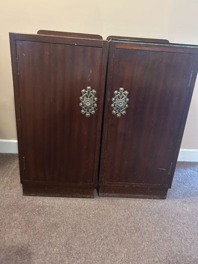 Double bed, bed side lockers & dressing table