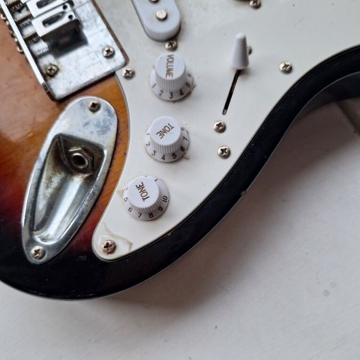 Burswood Electric Guitar Sunburst