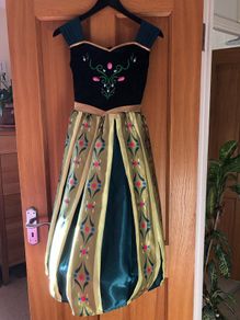 Anna Costume