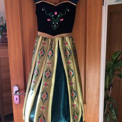Anna Costume