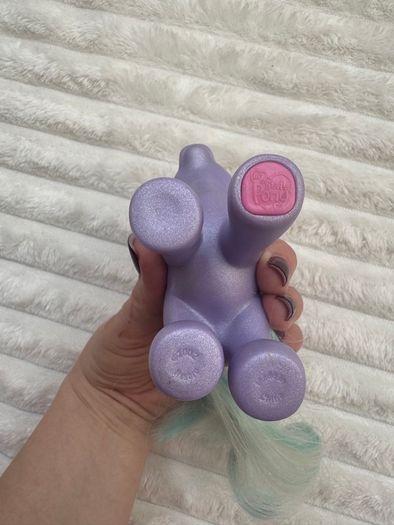 2002 My Little Pony G3 Razzaroo Hasbro MLP Purple Birthday Present Damaged approx. 11 cm.  Used Please see photos