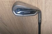 Inesis 8/9 golf club iron (RH)