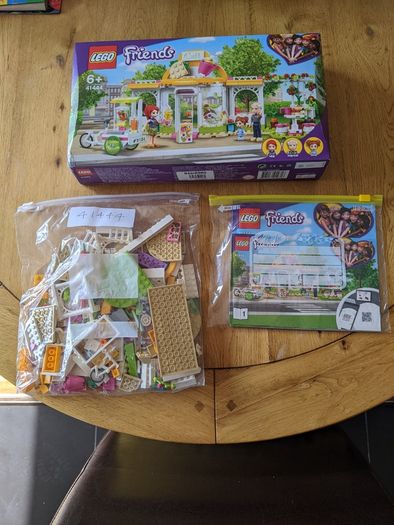 Lego Friends for sale (retired sets)