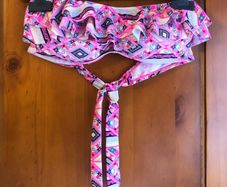 Never worn pink bikini top