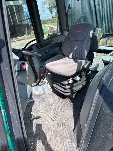 Valtra 6750