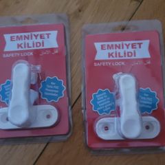 Plastic Window Security  Sash Jammer Locks x2