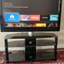 Television 47" HD Free Stand Image 3