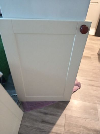 NEED GONEkitchen doors  new blanco sink and tap
