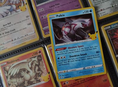 Palkia ! Holo Rare ! 25th Anniversary ! from Celebrations Set ! 2021 ! Pokemon Card !