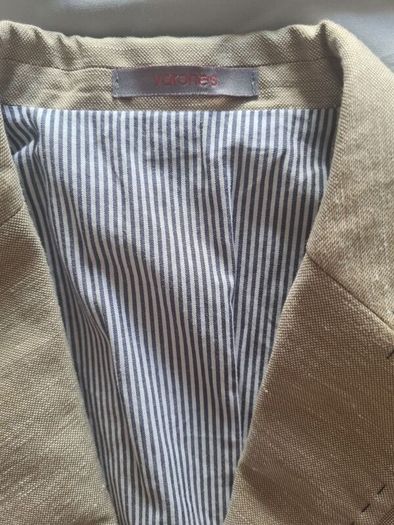 boys Varones beige suit jacket