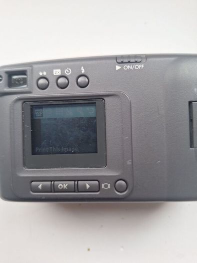 HP Photosmart 120 1.0 megapixel digital camera