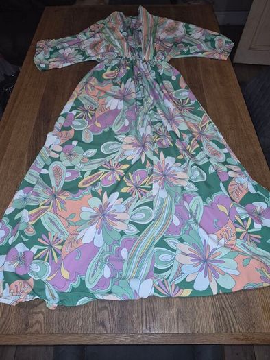 Maxi vibrant dress