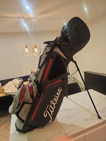 Titleist Hybrid 14 club Golf Bag