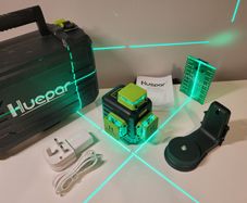 New Self-levelling green laser level 3x360 Huepar