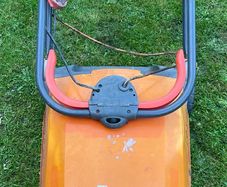 Flymo lawnrake compact