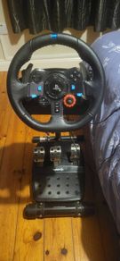 Logitech G29 Driving Force for PS5 + stand