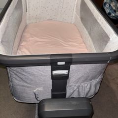 Baby elegance co glide next to me crib
