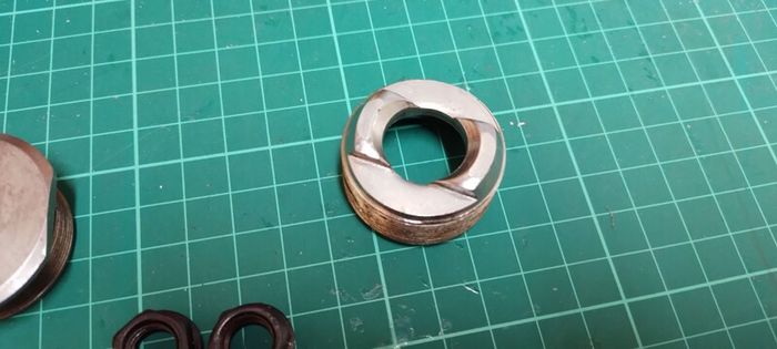 Bottom bracket