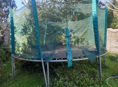 Trampoline