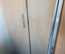 shower glass panel