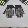 motorbike gloves Image 3