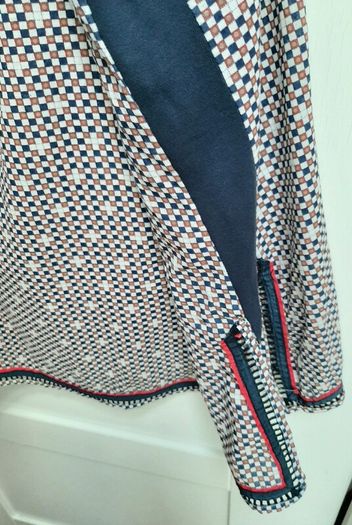 Lightweight tunic top UK 30