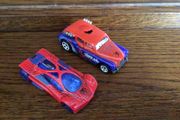 2 Hot Wheels Mattel Spiderman cars