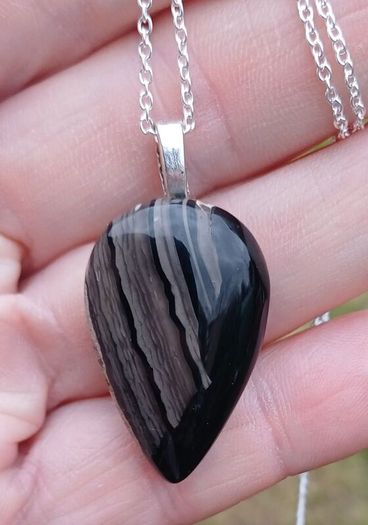 Banded Agate pendant