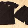 NIKE Boy's 2-piece Sets. Age 6-7 Image 9