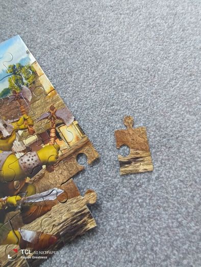 Shrek puzzle. Puzzle size 39x29cm