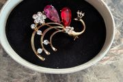 brooch