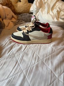 Nike Air Force 1 Low Mint Never Worn